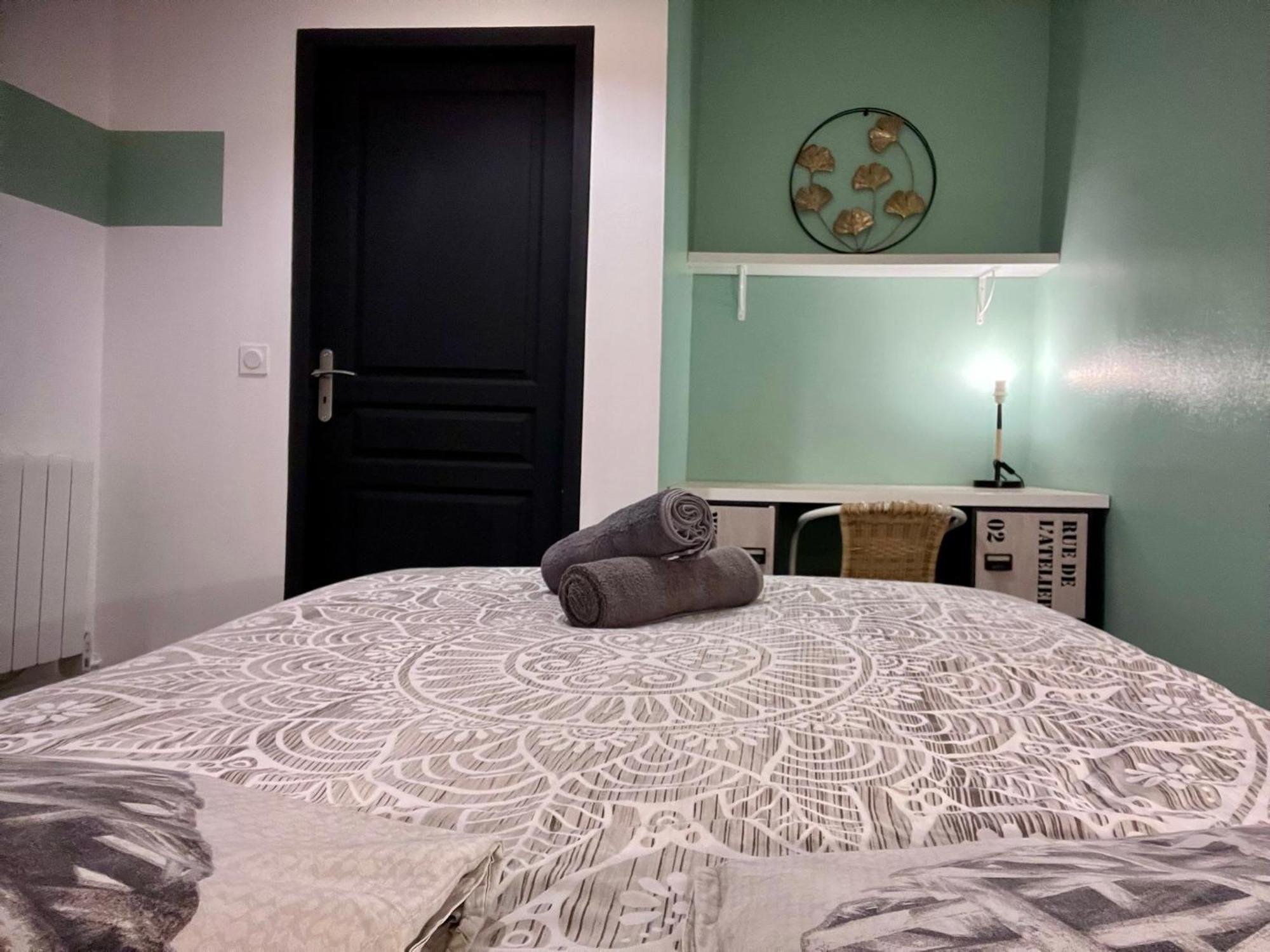 Le Montaigne - Wifi Fibre- Coeur Du Centre Ville-Property Rental Nm Périgueux Kültér fotó